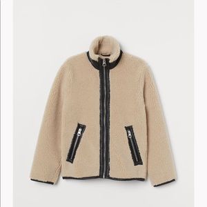 H&M Jacket in soft faux shearling with faux leather. Was worn only ones.